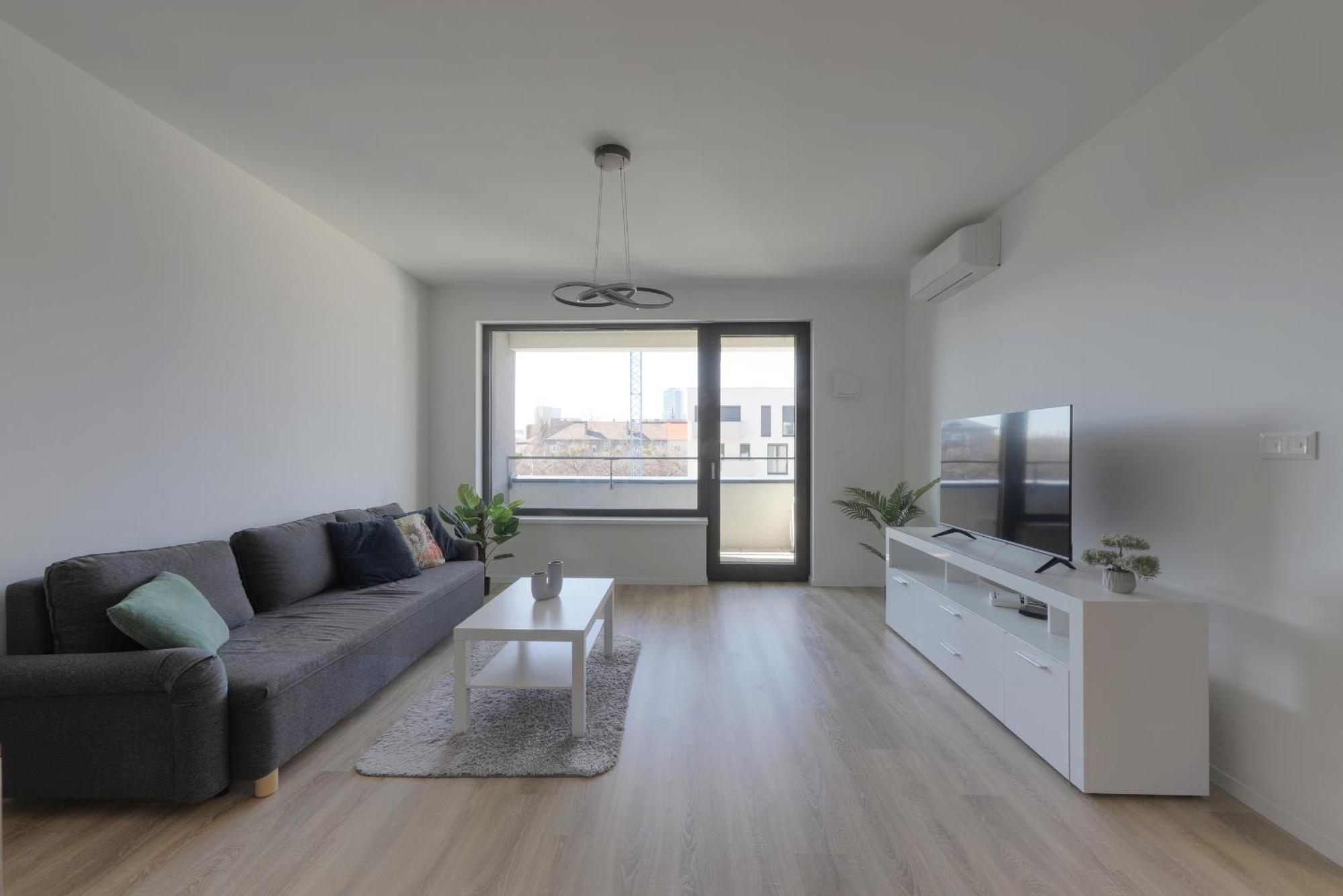 Bazova Apartment With Free Parking Братислава Екстериор снимка